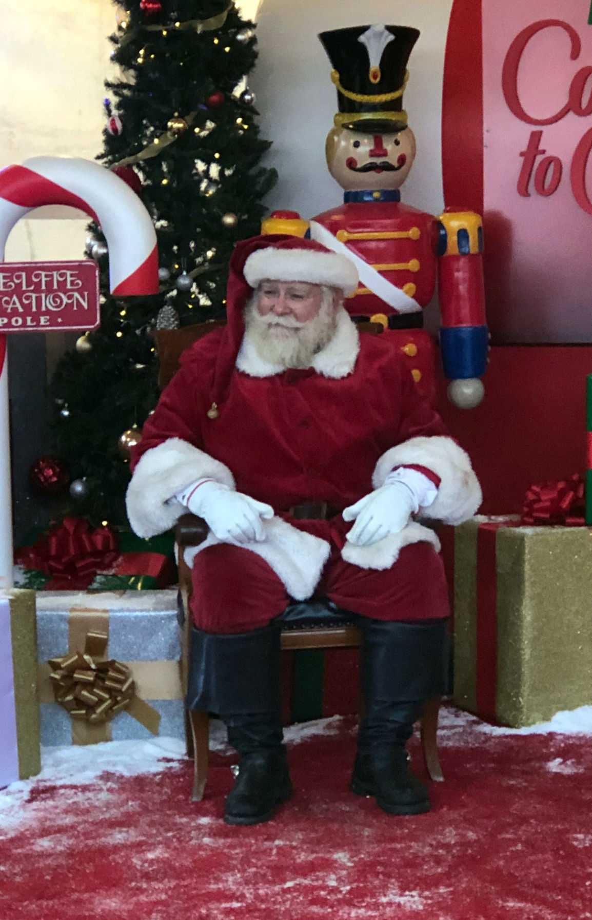 santa.jpg